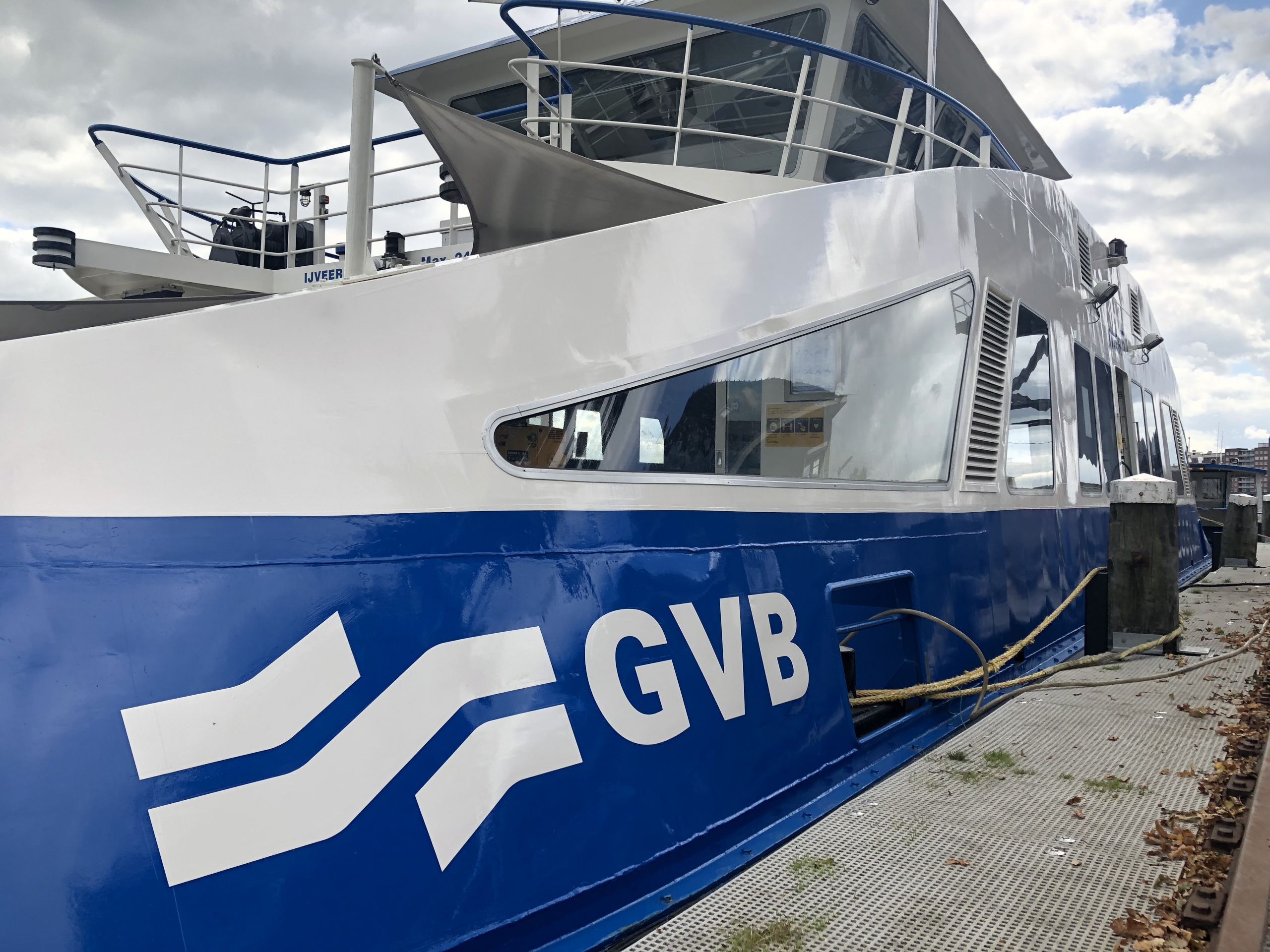 GVB Boot Pond Belettering Logo Varen Bluesigns Amsteredam